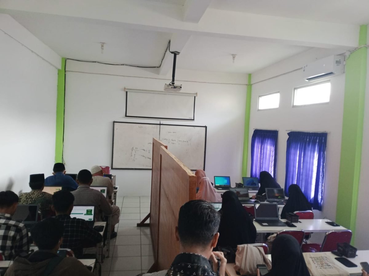 STAI Al-Hidayah Bogor Gelar Tes Masuk dan Wawancara Tahap Pertama Calon Mahasiswa Baru Tahun Akademik 2024/2025
